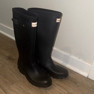 Hunter Classic Black Waterproof Boots